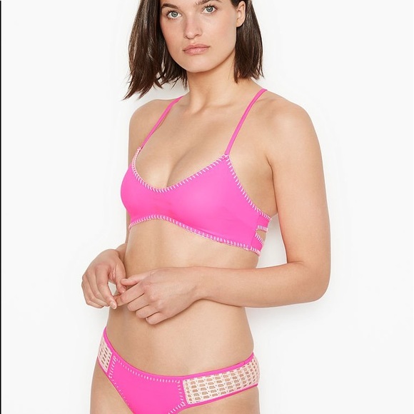 Victoria’s Secret Bikini - Picture 4 of 6